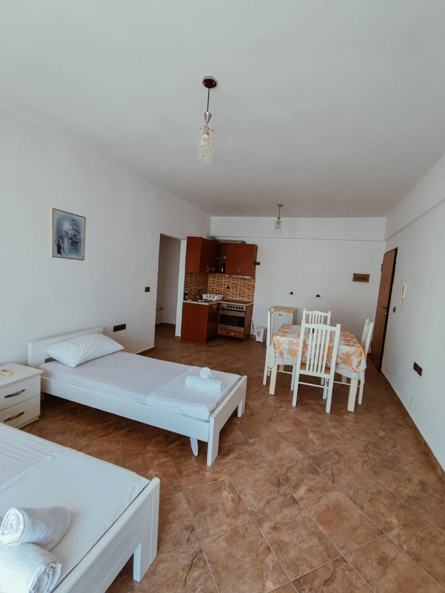 El Rio Apartments Sarandë Quarto foto