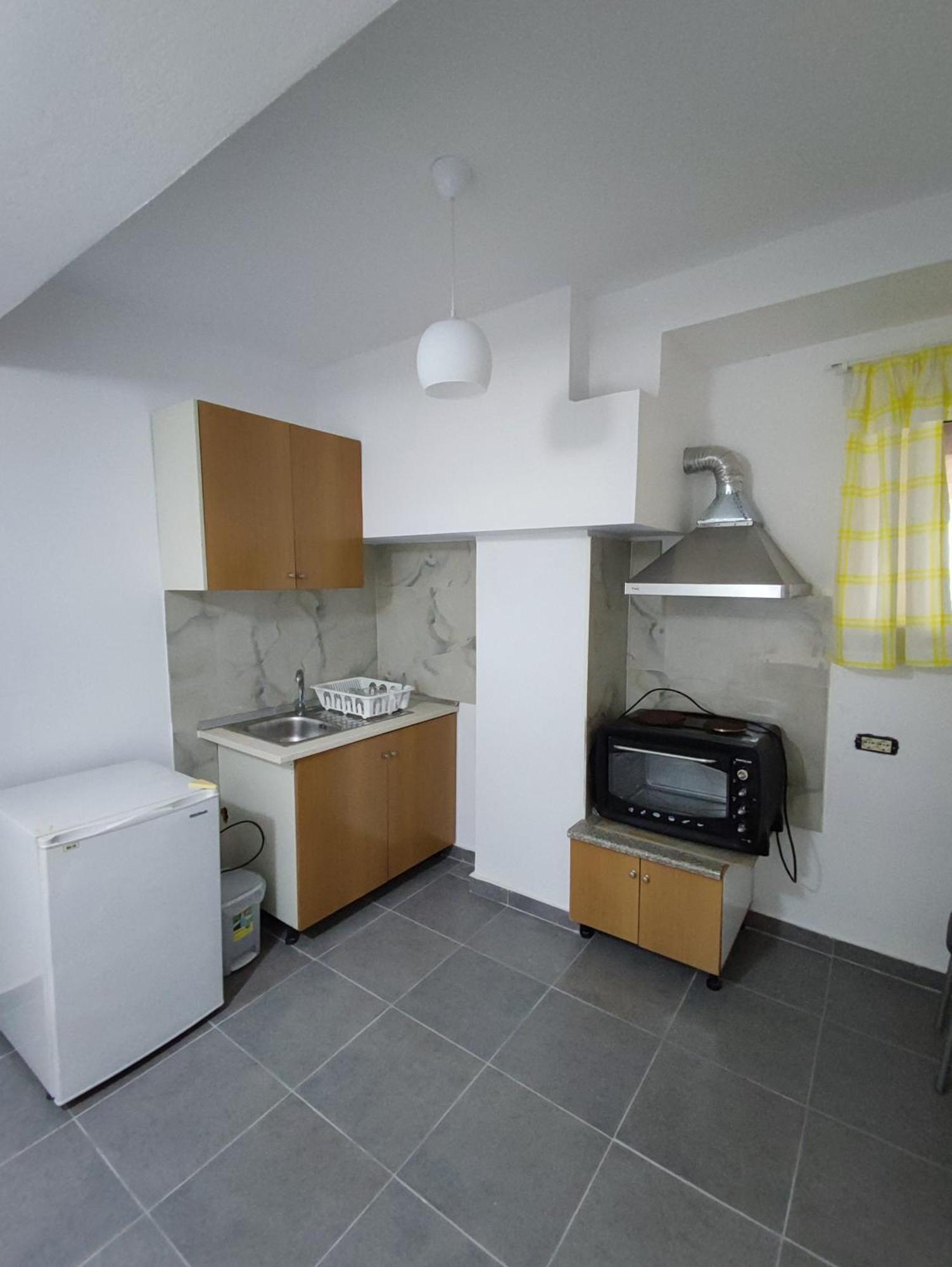 El Rio Apartments Sarandë Quarto foto